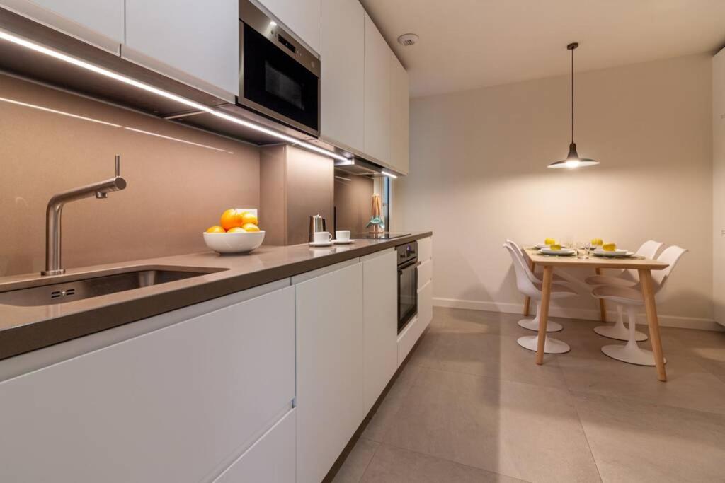 Miramar Luxury 3 Bedroom Freshapartments مالقة المظهر الخارجي الصورة
